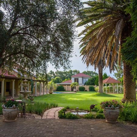 Toscana Estate Bloemfontein Esterno foto