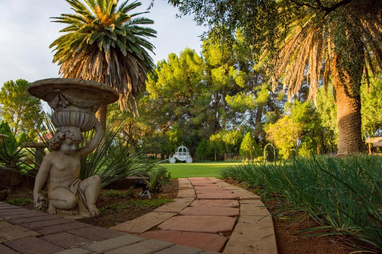 Toscana Estate Bloemfontein Esterno foto