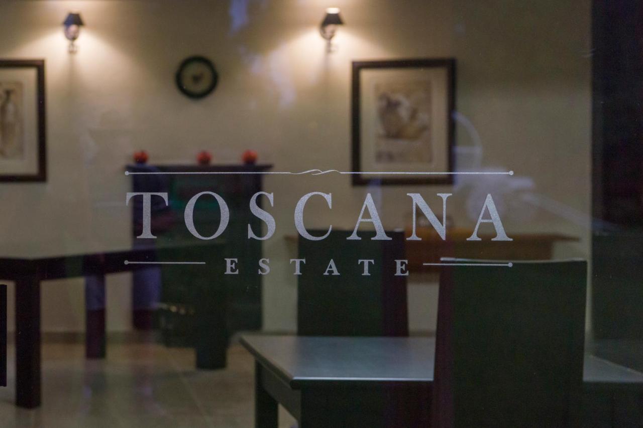 Toscana Estate Bloemfontein Esterno foto