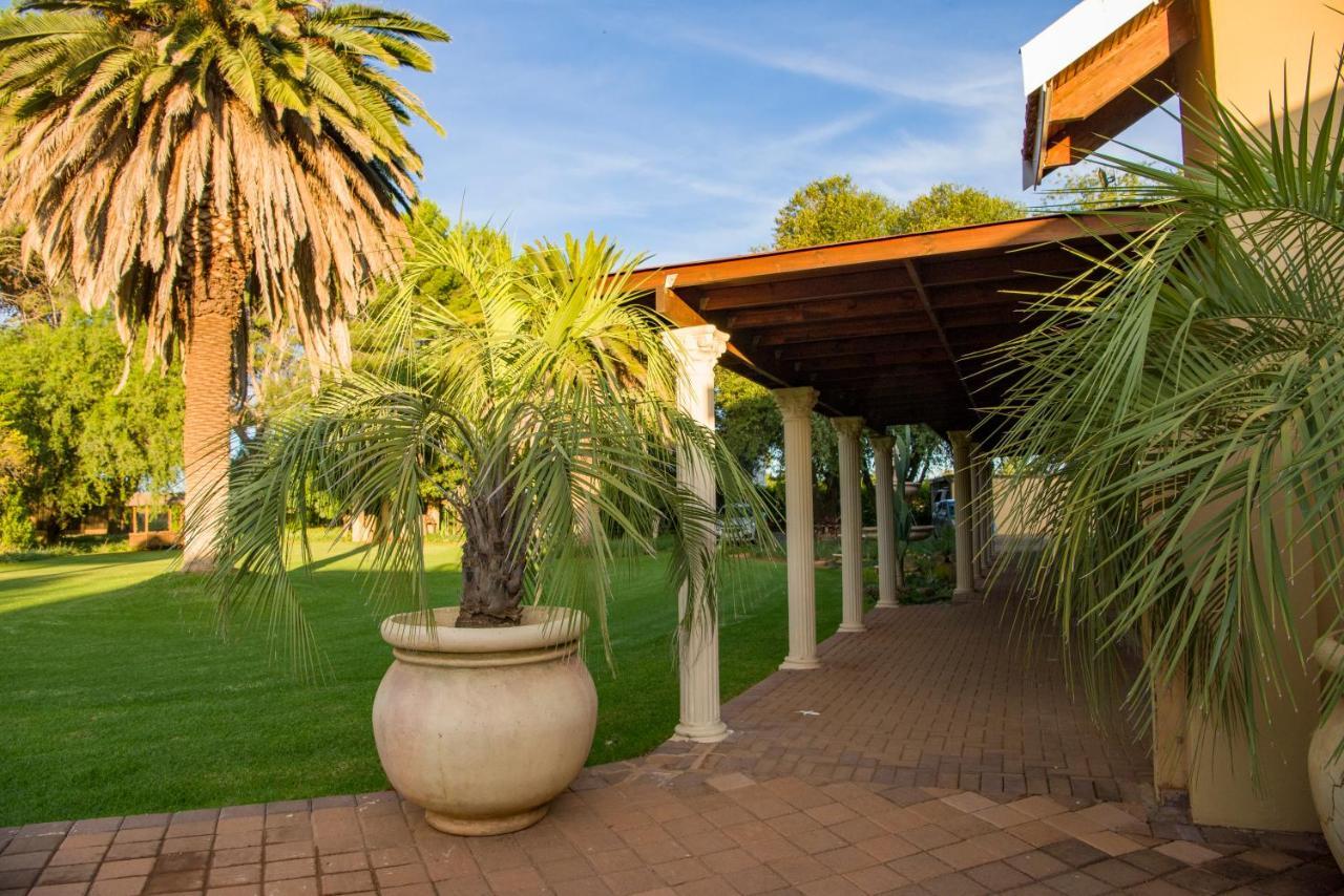Toscana Estate Bloemfontein Esterno foto