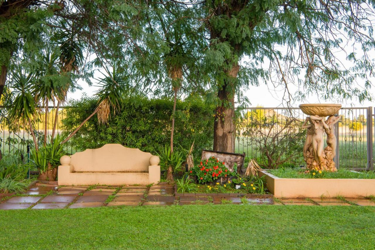 Toscana Estate Bloemfontein Esterno foto